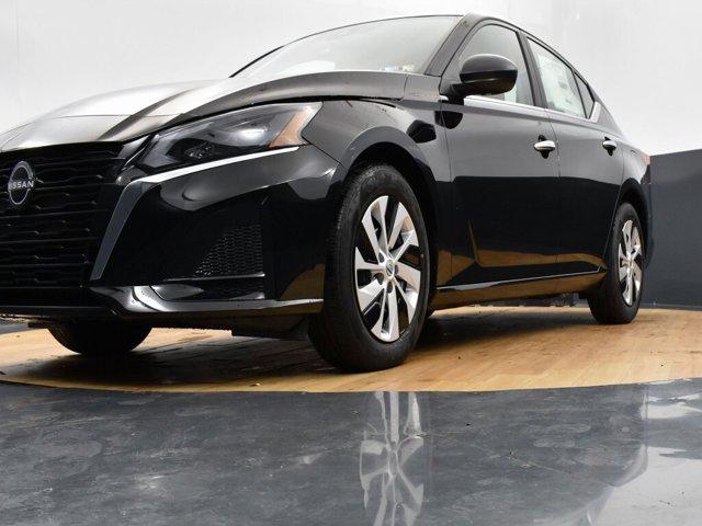 2025 Nissan Altima S FWD