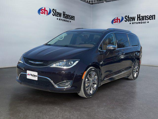 2017 Chrysler Pacifica