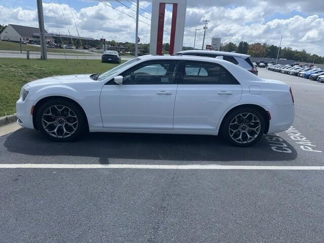 2016 Chrysler 300 300S