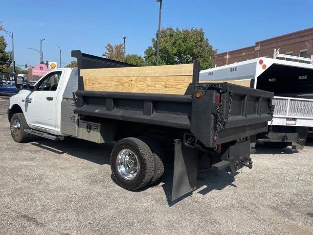 2017 RAM 3500 Chassis Tradesman/SLT