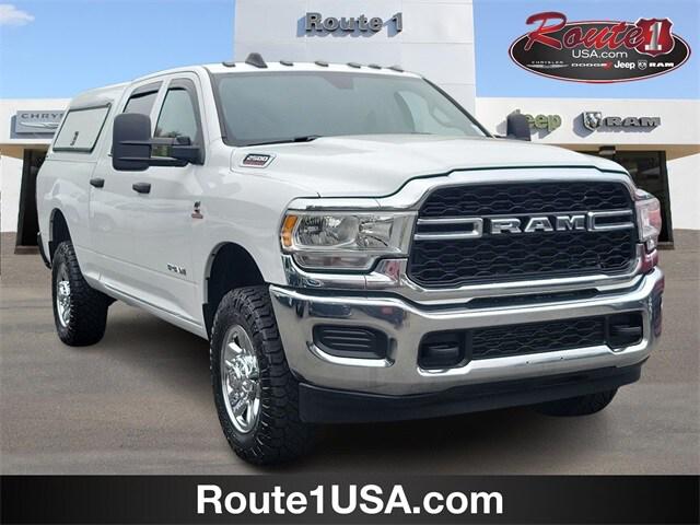 2020 RAM 2500 Tradesman Crew Cab 4X4 64 Box