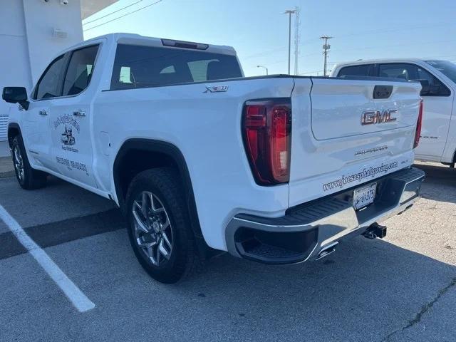 2022 GMC Sierra 1500 4WD Crew Cab Short Box SLT