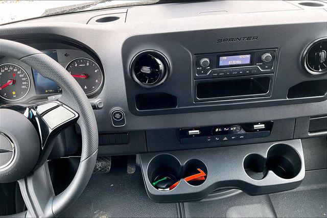 2025 Mercedes-Benz Sprinter 2500 Standard Roof 4-Cyl Diesel