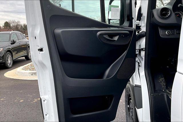 2025 Mercedes-Benz Sprinter 2500 Standard Roof 4-Cyl Diesel