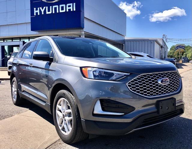 2023 Ford Edge