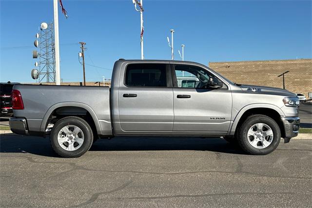 2025 RAM Ram 1500 RAM 1500 BIG HORN CREW CAB 4X2 57 BOX