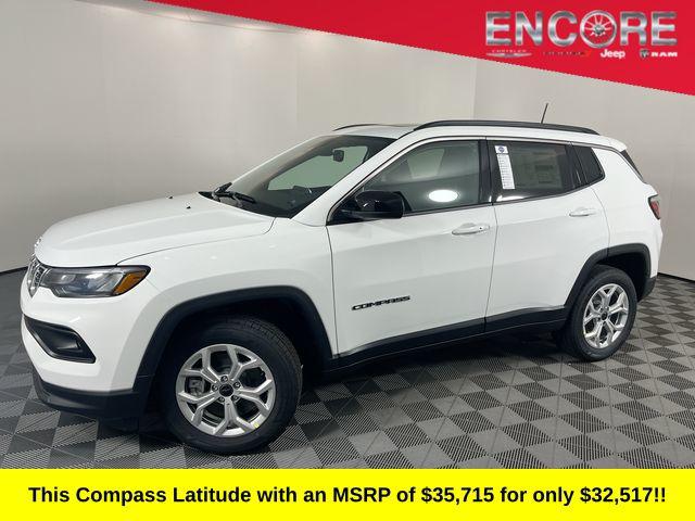 2025 Jeep Compass COMPASS LATITUDE 4X4