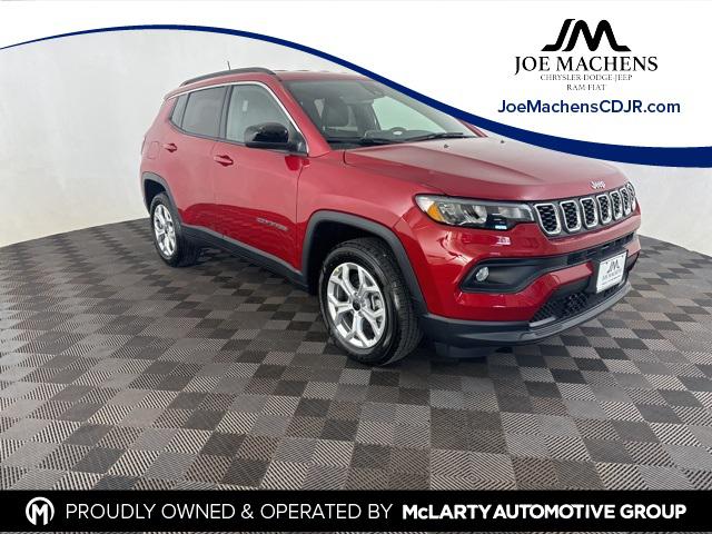 2025 Jeep Compass COMPASS LATITUDE 4X4