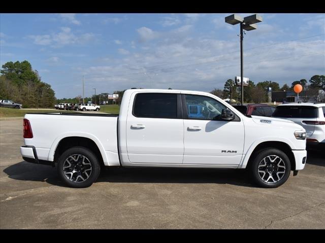 2025 RAM Ram 1500 RAM 1500 LARAMIE CREW CAB 4X2 57 BOX