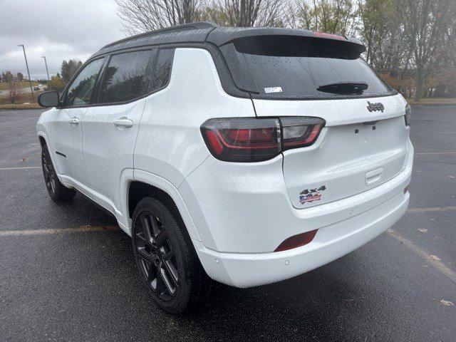 2025 Jeep Compass COMPASS LIMITED 4X4