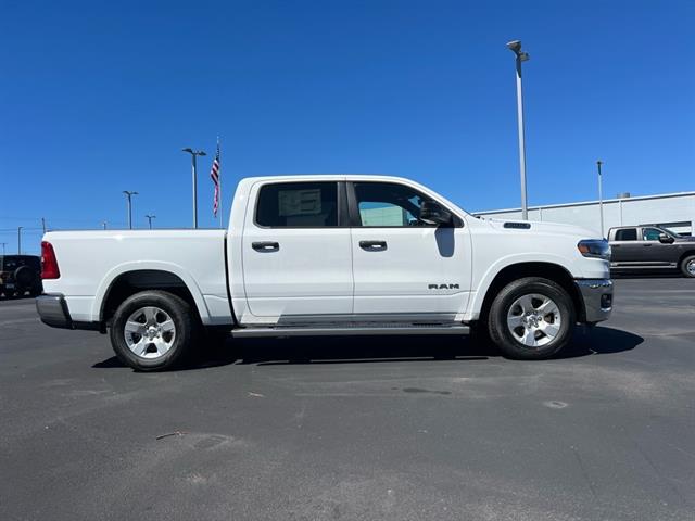 2025 RAM Ram 1500 RAM 1500 BIG HORN CREW CAB 4X2 57 BOX