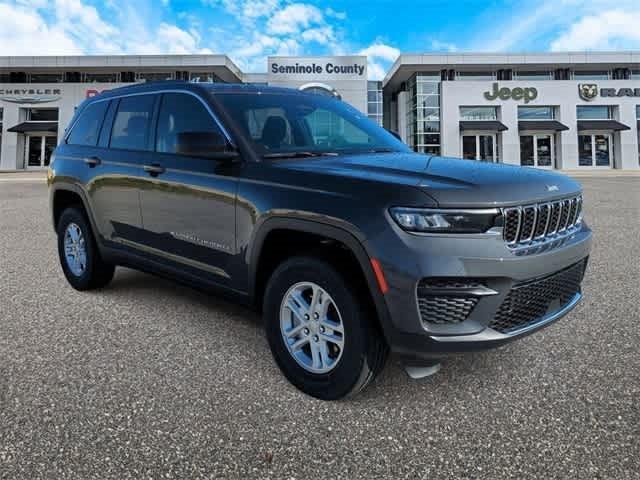 2025 Jeep Grand Cherokee GRAND CHEROKEE LAREDO 4X2