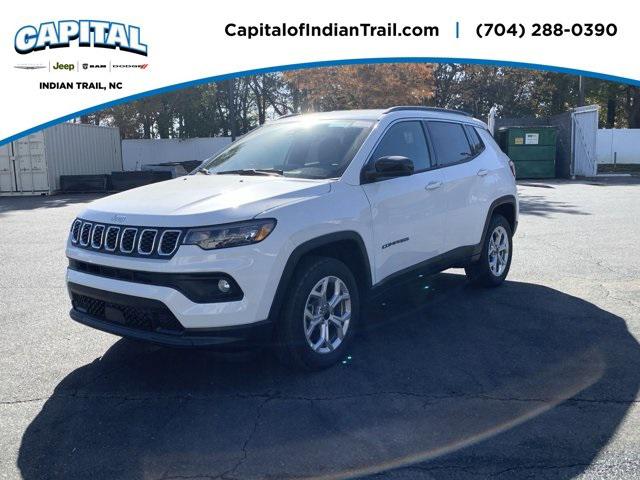 2025 Jeep Compass COMPASS LATITUDE 4X4