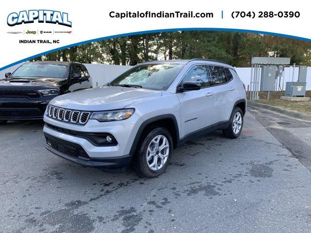 2025 Jeep Compass COMPASS LATITUDE 4X4