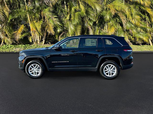 2025 Jeep Grand Cherokee GRAND CHEROKEE LAREDO X 4X2