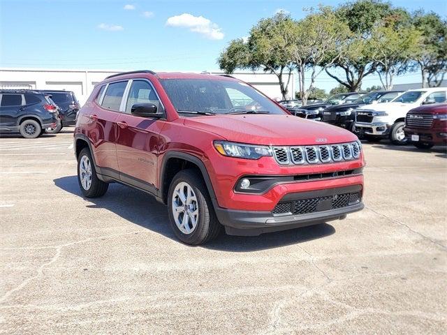2025 Jeep Compass COMPASS LATITUDE 4X4