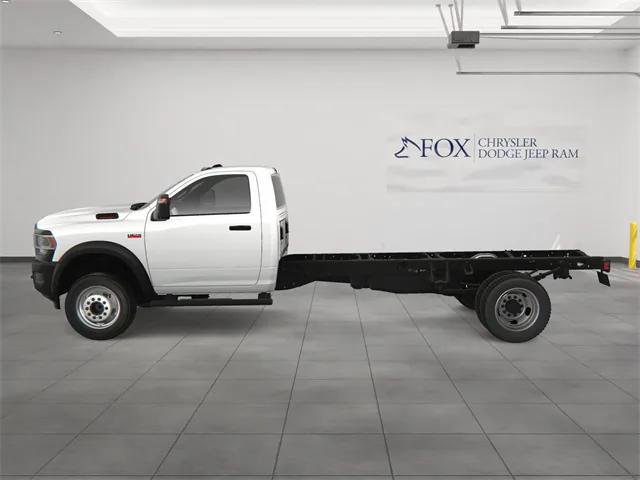2024 RAM Ram 5500 Chassis Cab RAM 5500 TRADESMAN CHASSIS REGULAR CAB 4X4 108 CA