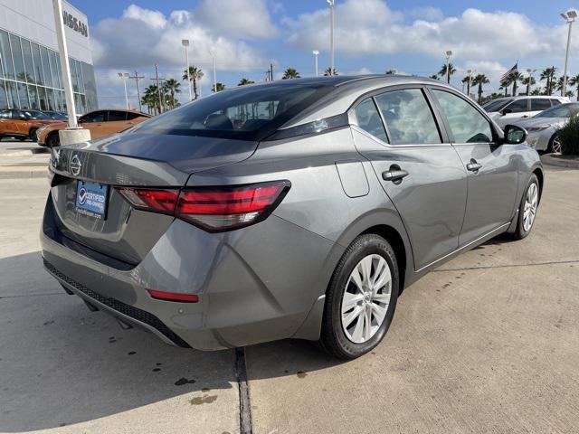 2022 Nissan Sentra S Xtronic CVT