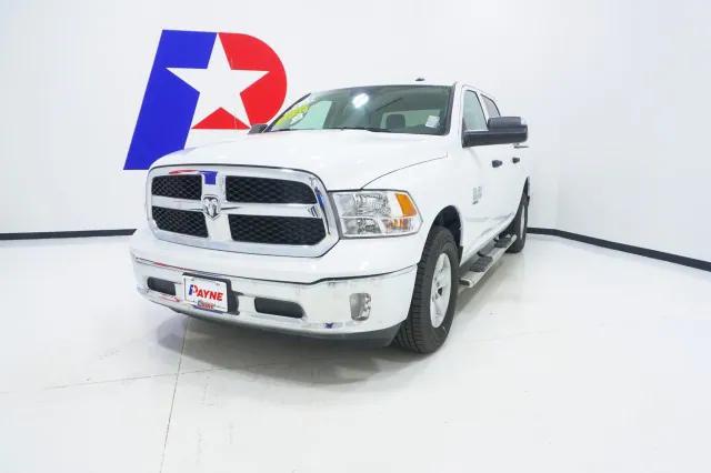 2023 RAM Ram 1500 Classic RAM 1500 CLASSIC TRADESMAN CREW CAB 4X4 57 BOX