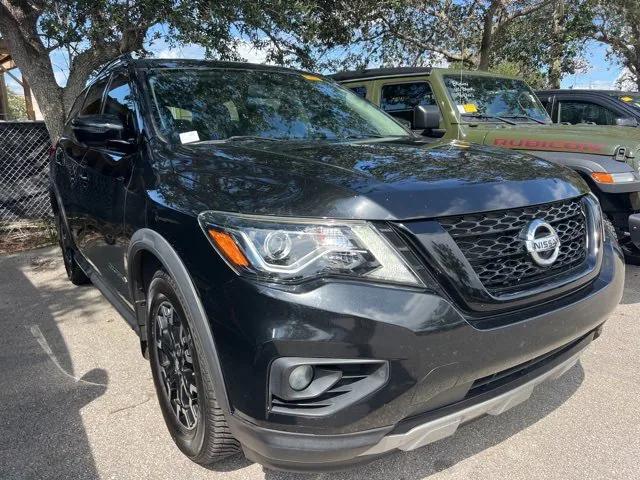 2020 Nissan Pathfinder SL 2WD