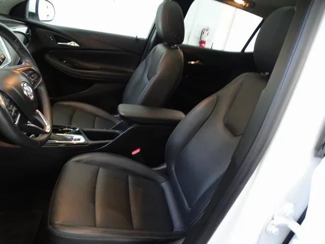 2021 Buick Encore GX Essence