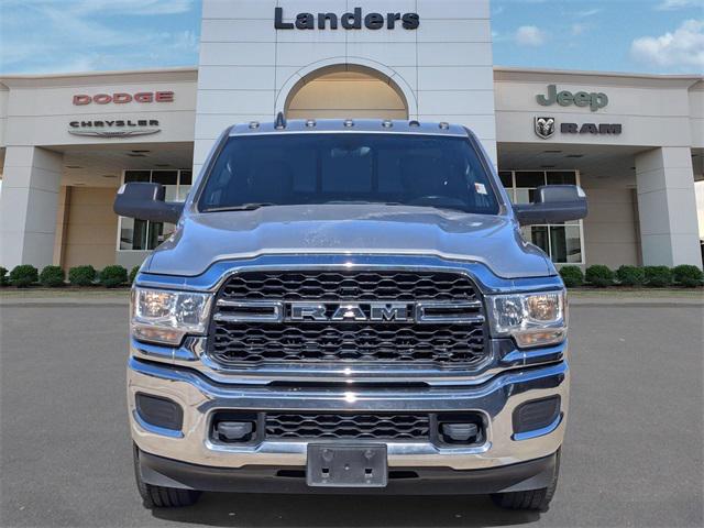 2022 RAM 2500 Tradesman Crew Cab 4x2 64 Box