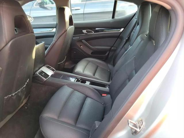 2011 Porsche Panamera 4