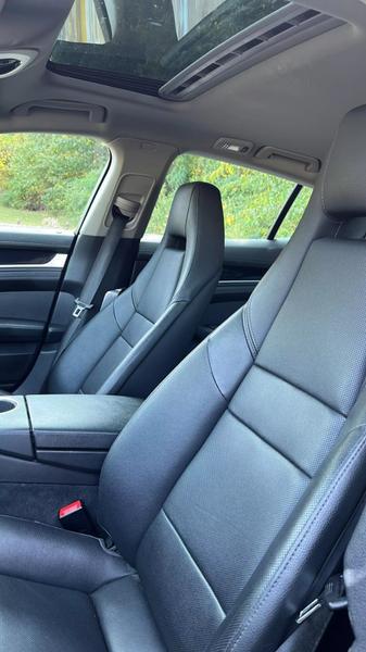 2011 Porsche Panamera 4