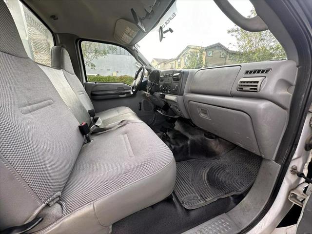 2006 Ford F-550 141  W.B. 2D