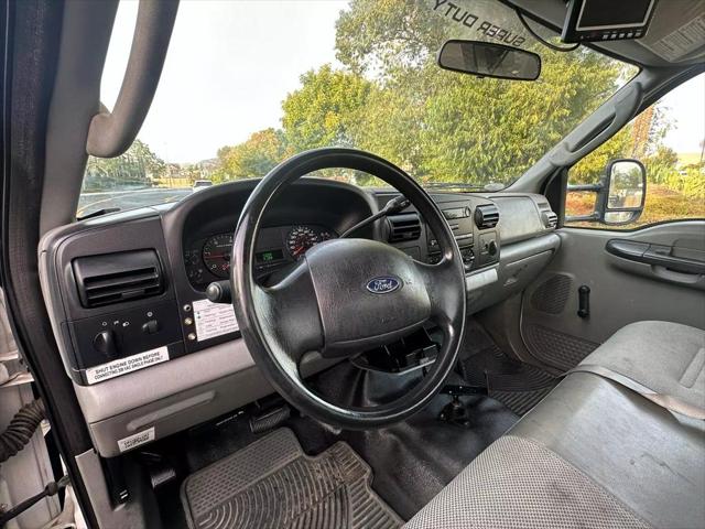 2006 Ford F-550 141  W.B. 2D