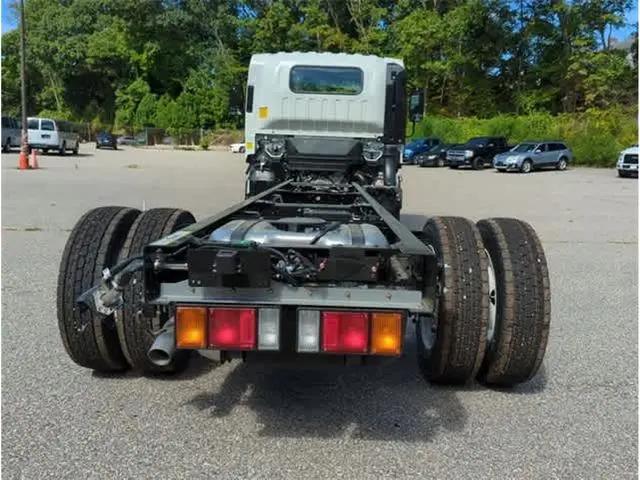 2025 Chevrolet 5500 5500 XG LCF Gas