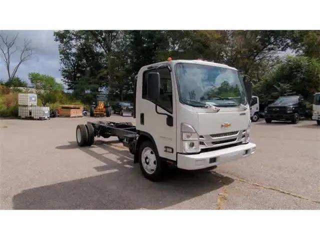 2025 Chevrolet 5500 5500 XG LCF Gas