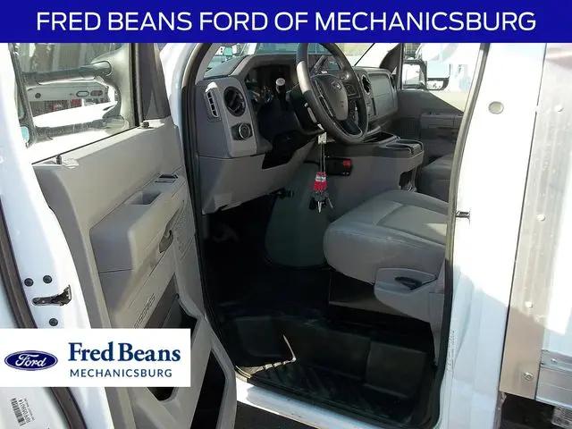 2025 Ford E-350 Cutaway E-Series Cutaway