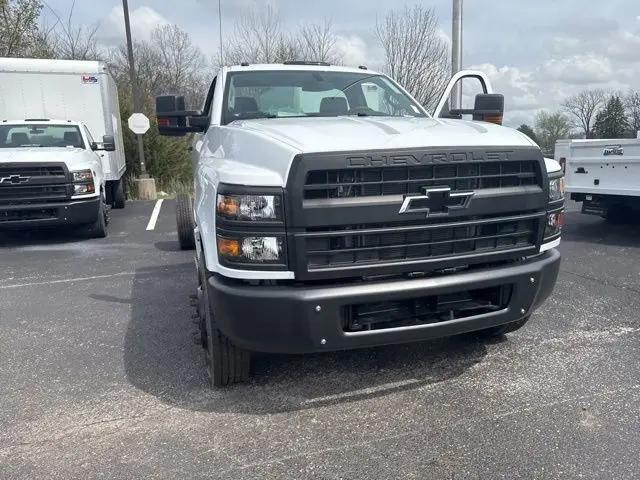 2024 Chevrolet Silverado 6500HD 1WT