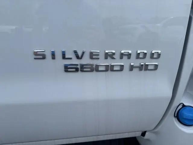 2024 Chevrolet Silverado 6500HD 1WT