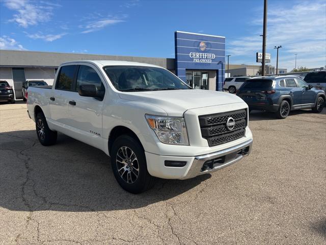 2023 Nissan TITAN