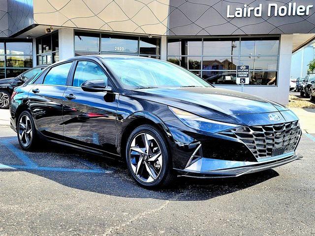 2023 Hyundai Elantra Hybrid