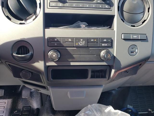 2025 Ford F-650 Base