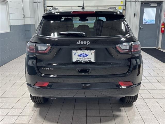 2025 Jeep Compass COMPASS LIMITED 4X4