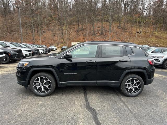 2025 Jeep Compass COMPASS LIMITED 4X4