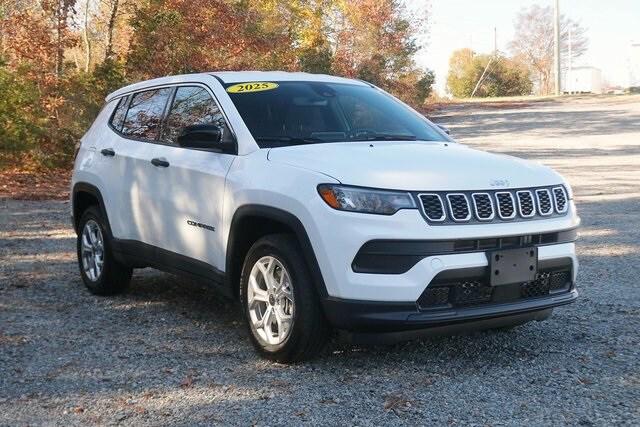 2025 Jeep Compass COMPASS SPORT 4X4