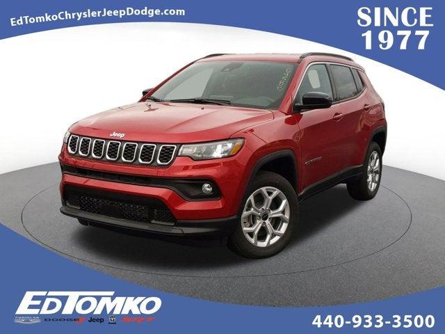 2025 Jeep Compass COMPASS LATITUDE 4X4