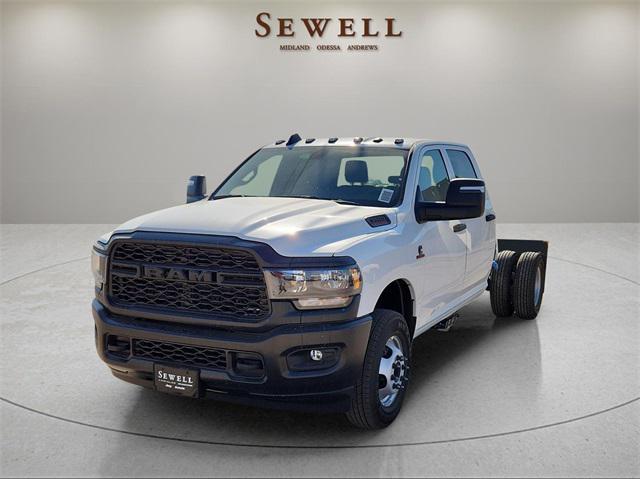 2024 RAM Ram 3500 Chassis Cab RAM 3500 TRADESMAN CREW CAB CHASSIS 4X4 60 CA