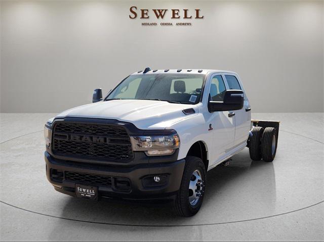 2024 RAM Ram 3500 Chassis Cab RAM 3500 TRADESMAN CREW CAB CHASSIS 4X4 60 CA