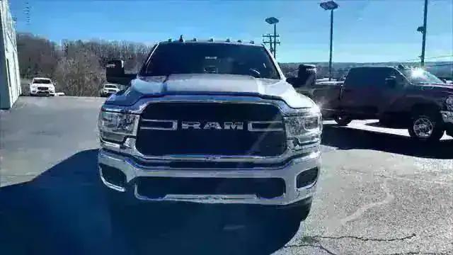 2024 RAM Ram 2500 RAM 2500 TRADESMAN CREW CAB 4X4 64 BOX