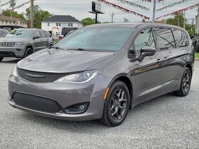 2019 Chrysler Pacifica Touring Plus