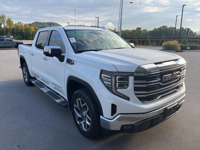 2023 GMC Sierra 1500 4WD Crew Cab Short Box SLT