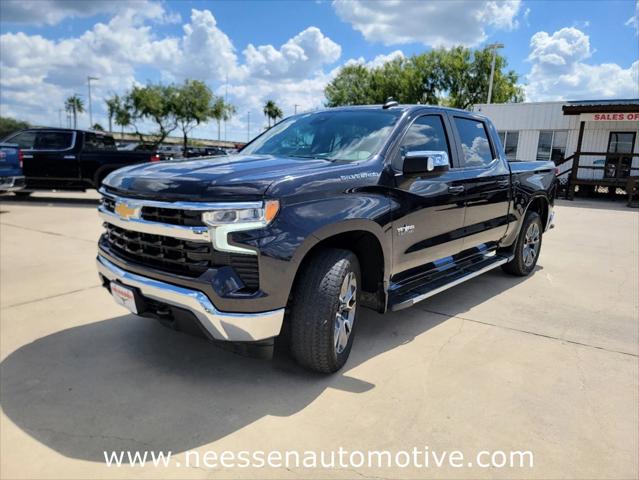 2022 Chevrolet Silverado 1500 2WD Crew Cab Short Bed LT