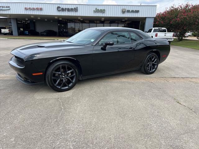 2022 Dodge Challenger SXT