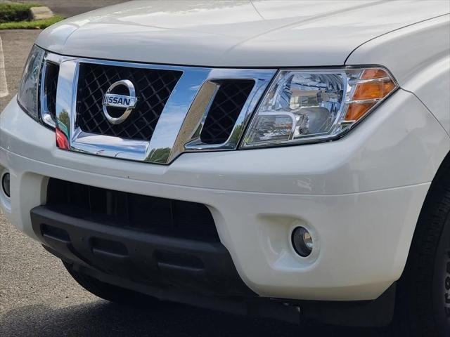 2021 Nissan Frontier Crew Cab SV 4x2